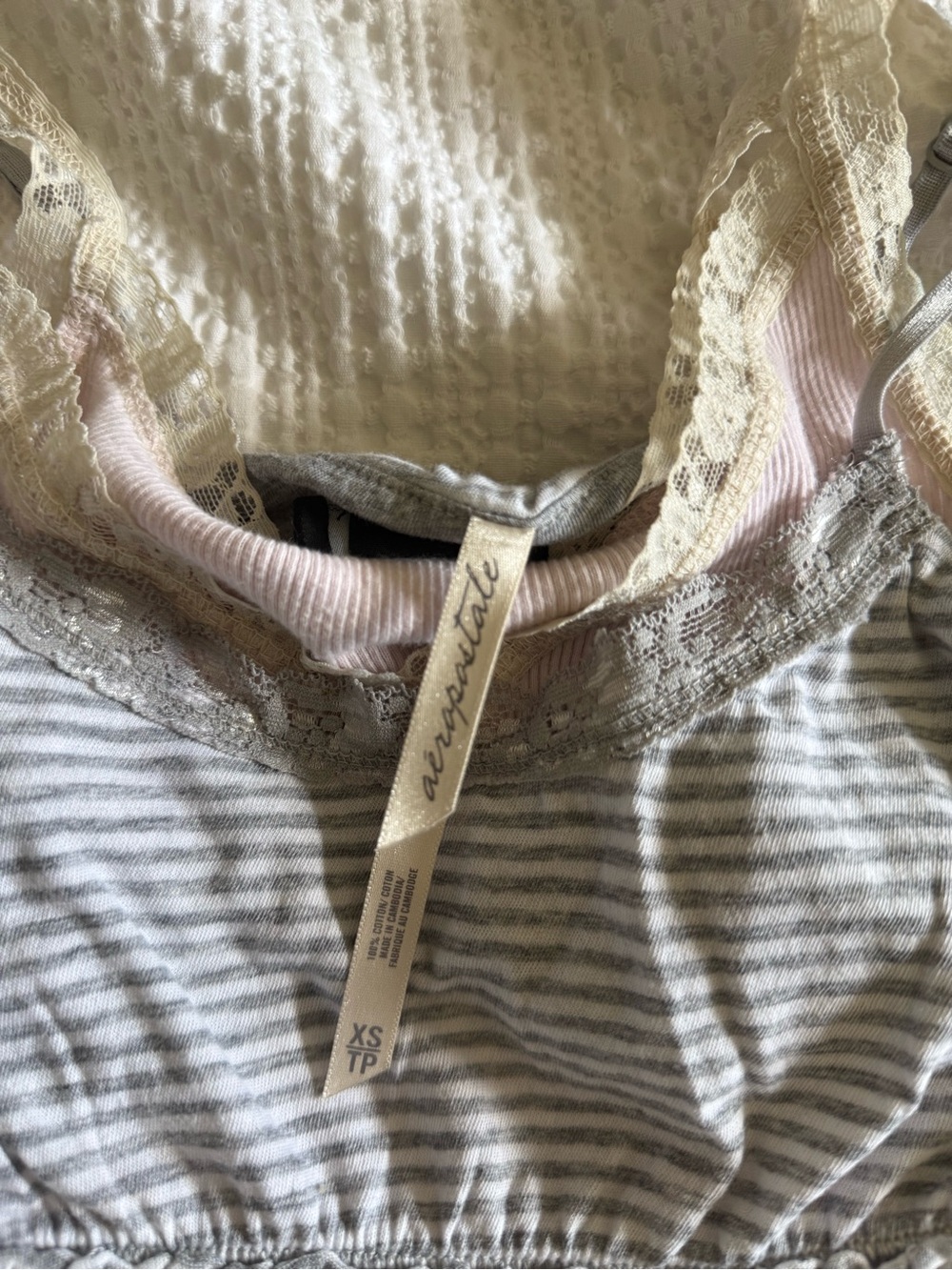 Y2K 2000s Aeropostale summer grey striped babydoll tank top lace cami - Picture 4 of 9